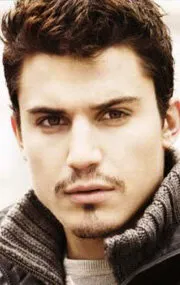 Фотография актёра Алекс Гонсалес