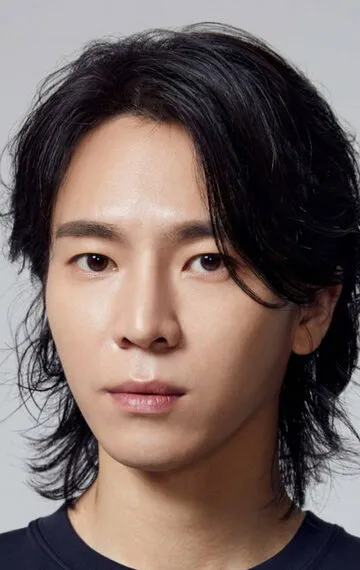 Фотография актёра Ли Джэ-гюн
