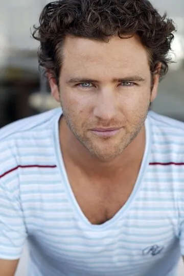 Фотография актёра Бернард Керри