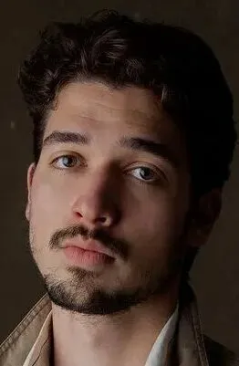 Фотография актёра Демирхан Демирджиоглу