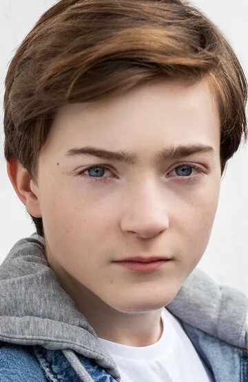 Фотография актёра Эллиотт Роуз