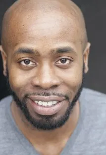 Фотография актёра Стефен Конрад Мур