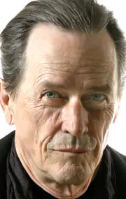 Фотография актёра Стивен Макхэтти