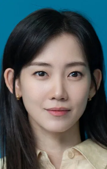 Фотография актёра Щин Хён-бин