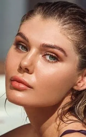 Фотография актёра Камбри Шродер