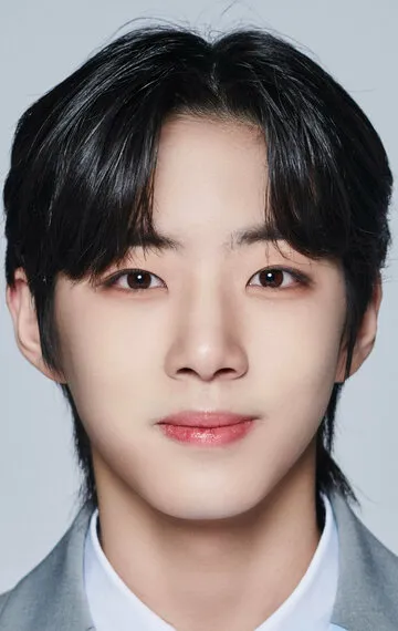 Фотография актёра Чхве Сын-хун