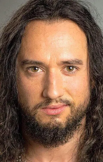 Фотография актёра Тайлер Галлант