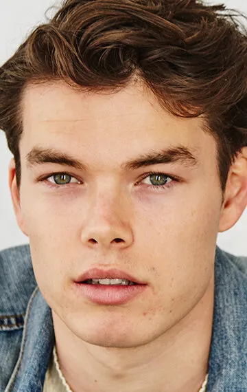 Фотография актёра Сэм Корлетт