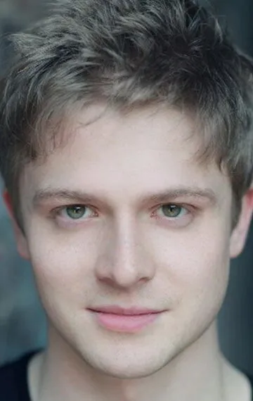 Фотография актёра Саймон Джинти