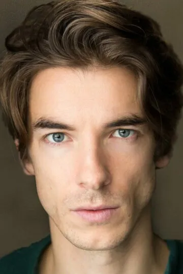 Фотография актёра Оливер Хоар
