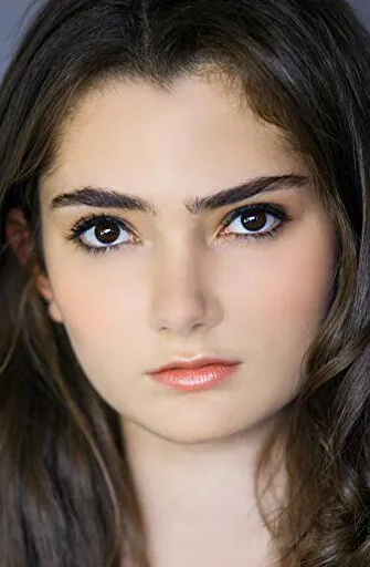 Фотография актёра Эмили Робинсон