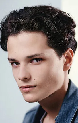 Фотография актёра Жюль Беншетри