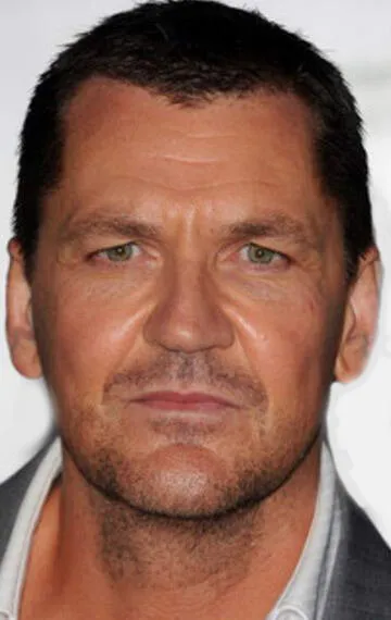 Фотография актёра Крэйг Фэйрбрасс