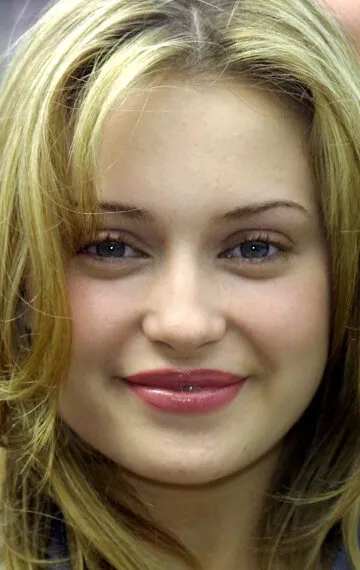 Фотография актёра Моника Кина