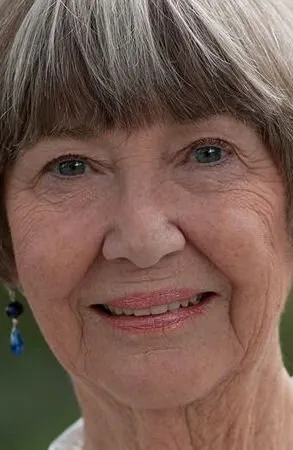 Фотография актёра Шарлотта Стюарт