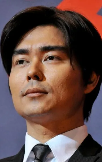 Фотография актёра Юкиёси Одзава