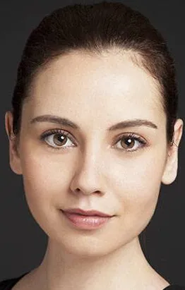 Фотография актёра Тугче Кумрал