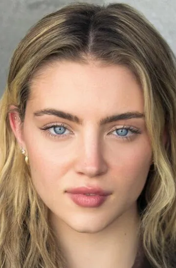 Фотография актёра Дэйзи Джелли