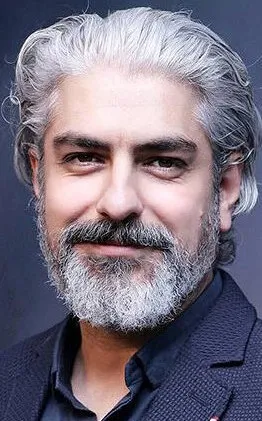 Фотография актёра Махди Пакдел