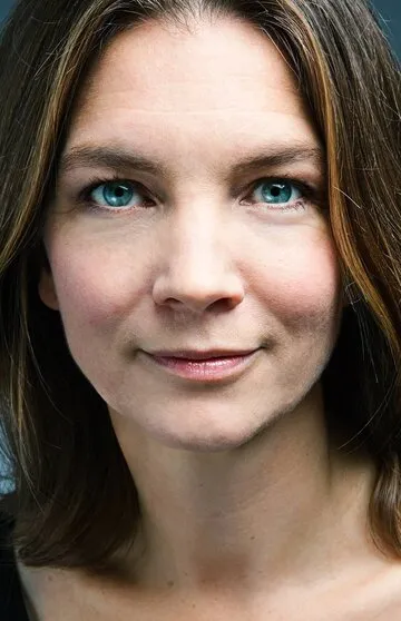 Фотография актёра Анджела Ковач