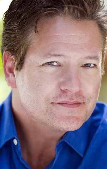 Фотография актёра Дэйл Мидкифф