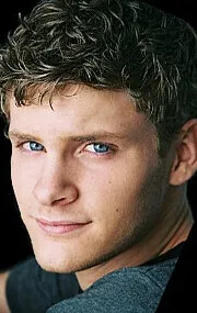 Фотография актёра Алекс Арсено