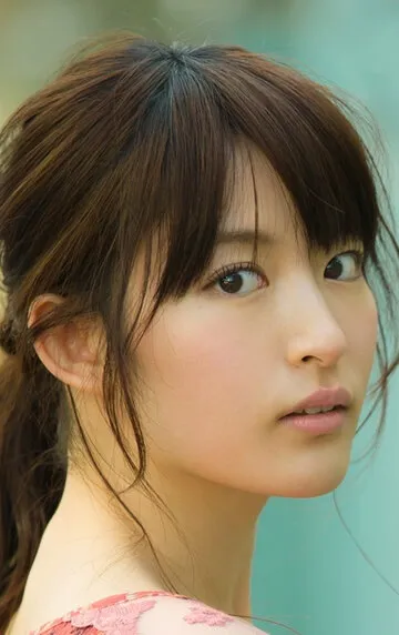 Фотография актёра Микако Комацу