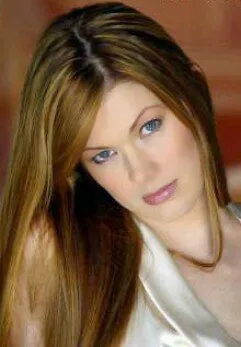 Фотография актёра Эмили Харрисон