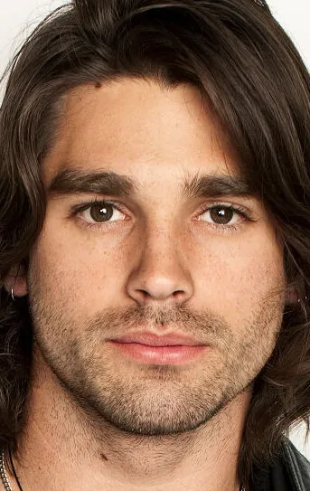 Фотография актёра Джастин Гастон