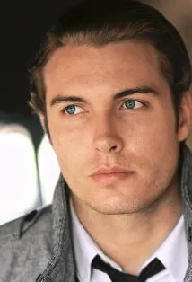 Фотография актёра Доминик Девор
