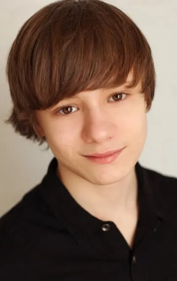 Фотография актёра Антуан Л’Экюйер