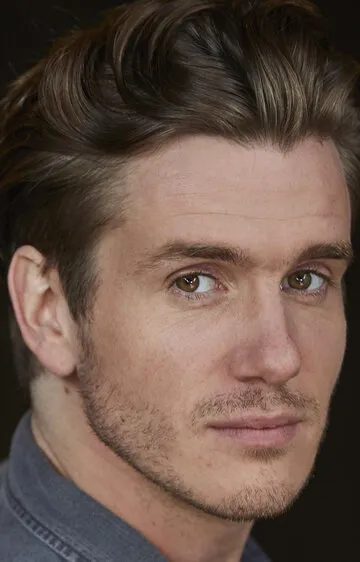 Фотография актёра Максимилиан Мейер-Бретшнайдер