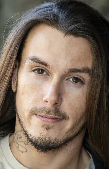 Фотография актёра Гастон Александр