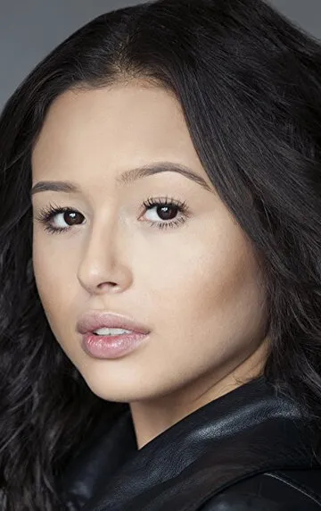 Фотография актёра Кейли Сиканаи