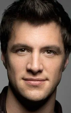 Фотография актёра Шэйн МакРей