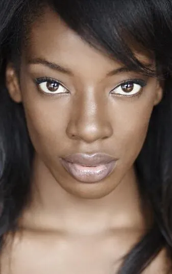 Фотография актёра Аиша Исса