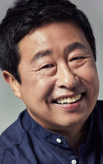 Фотография актёра Ли Дэ-ён