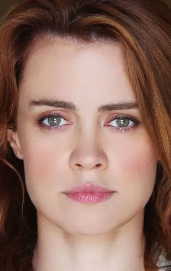 Фотография актёра Натали Рапти Гомес