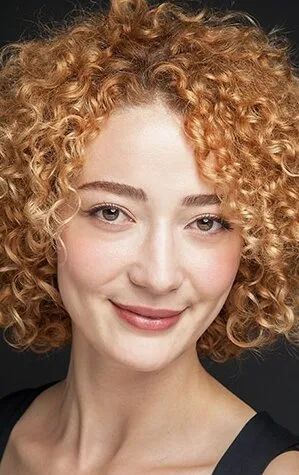 Фотография актёра Озлем Очалмаз