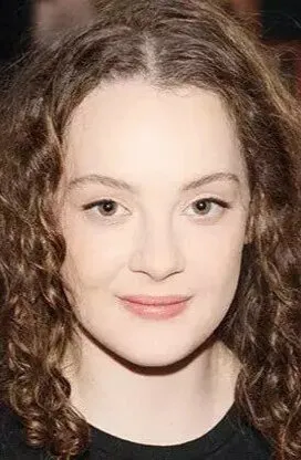 Фотография актёра Мерве Атеш