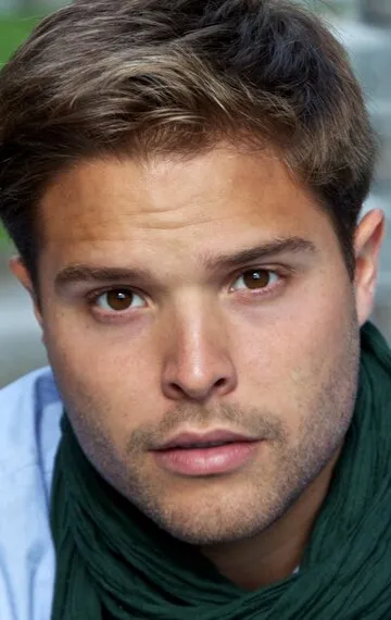 Фотография актёра Николас Артахо