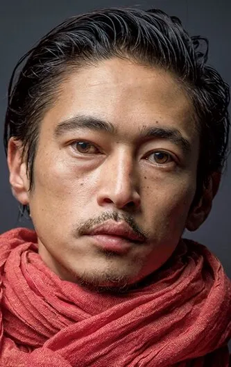 Фотография актёра Ёсукэ Кубодзука