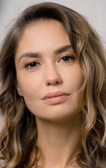 Фотография актёра Агата Муцениеце