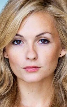 Фотография актёра Линдси Горт
