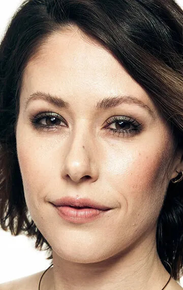 Фотография актёра Аманда Крю