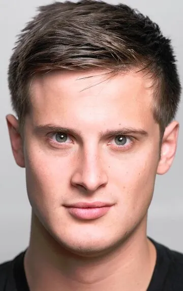 Фотография актёра Арен Бухольц