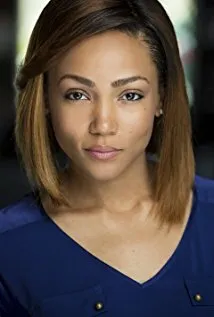 Фотография актёра Жасмин Мэтьюз