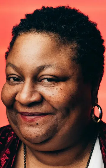 Фотография актёра Мира Лукреция Тейлор