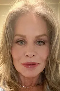 Фотография актёра Беверли Д’Анджело