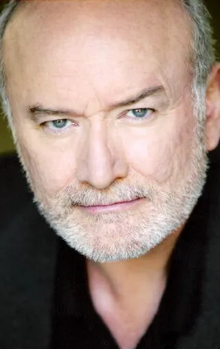 Фотография актёра Эдвард Джеймс Хайланд